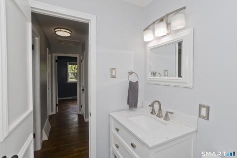 235 Reed Avenue Windsor Locks CT 06096