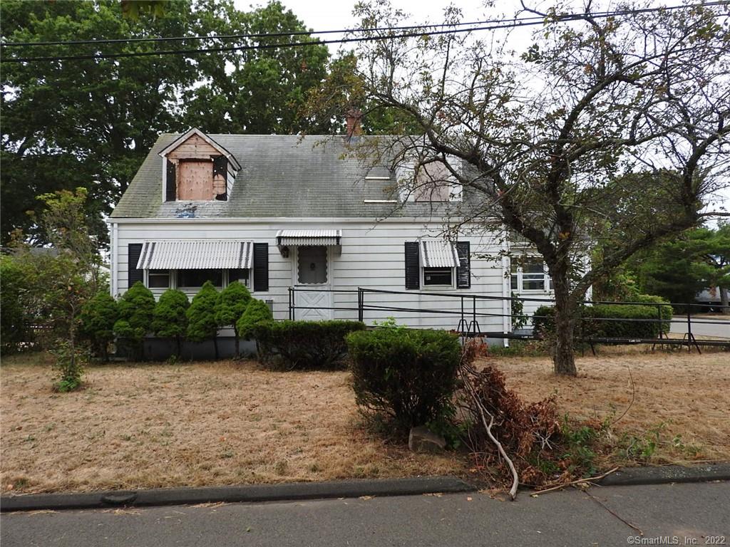 14 Mckinley Avenue East Haven CT 06512