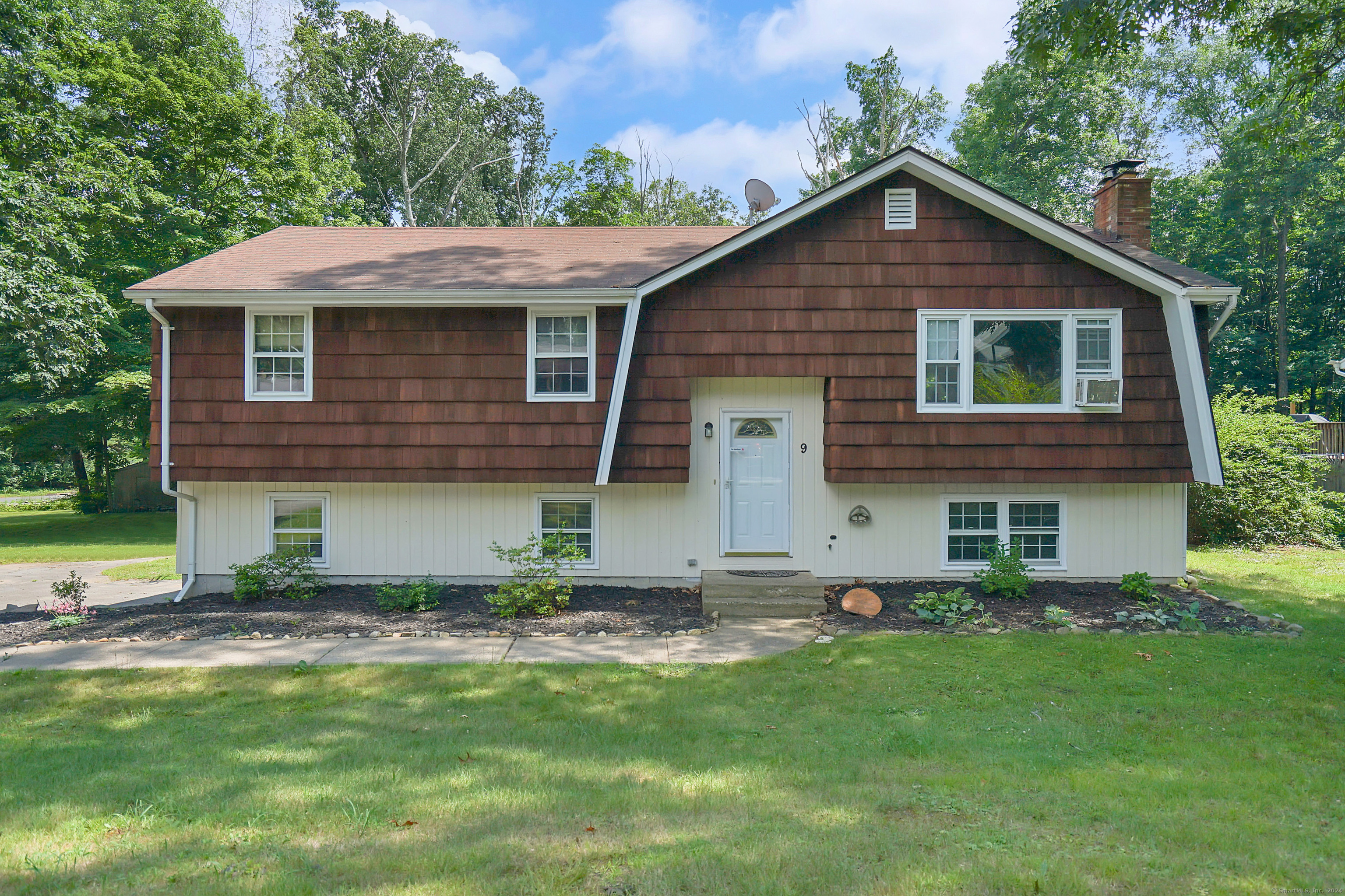 9 Broad Oak Drive Ashford CT 06278