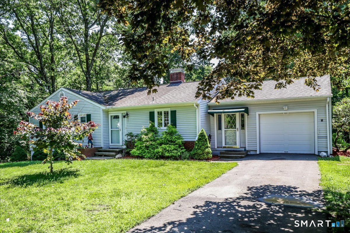 7 Mohawk Circle Danbury CT 06811