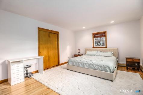 7 Mohawk Circle Danbury CT 06811
