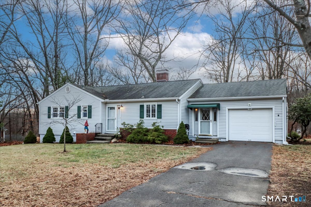 7 Mohawk Circle Danbury CT 06811
