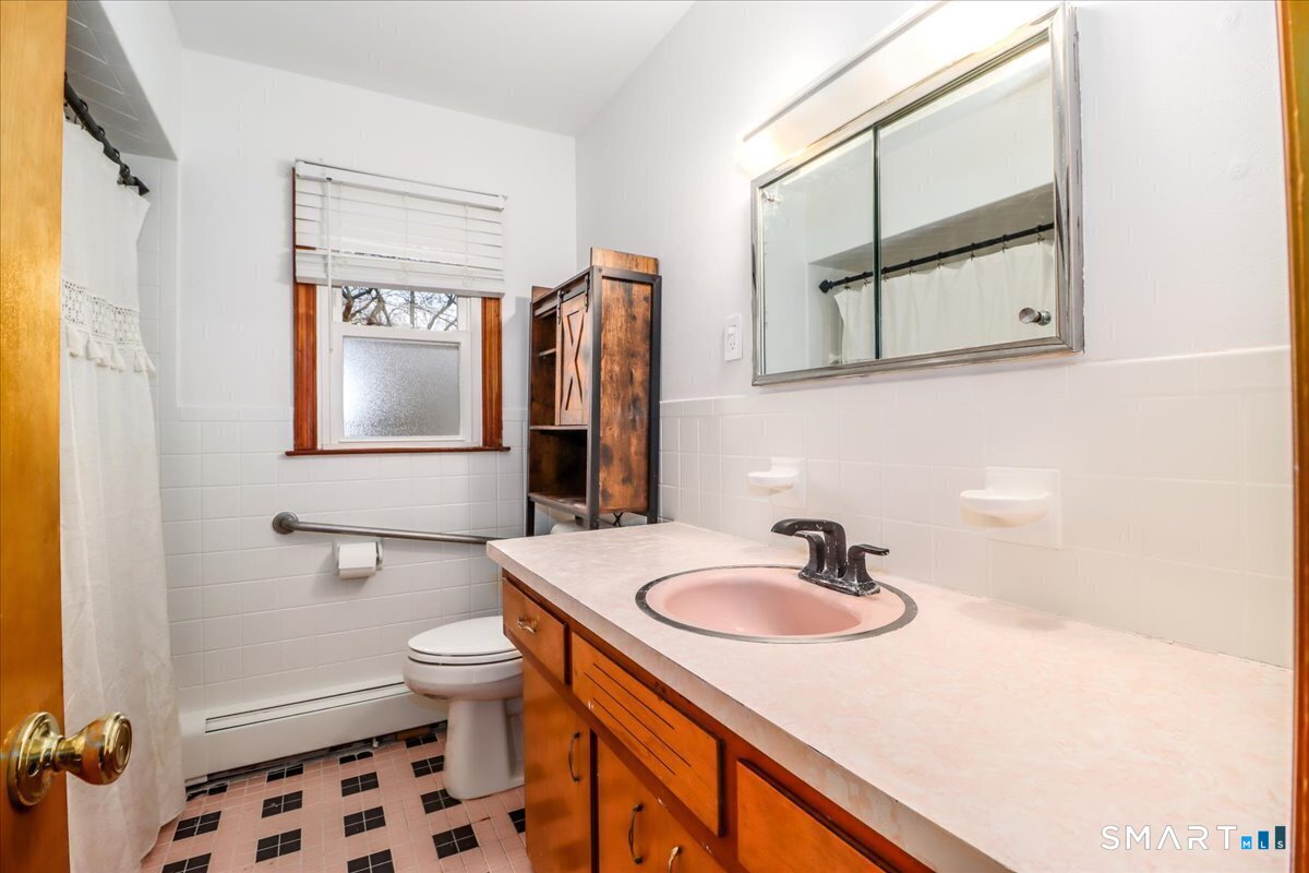 7 Mohawk Circle Danbury CT 06811