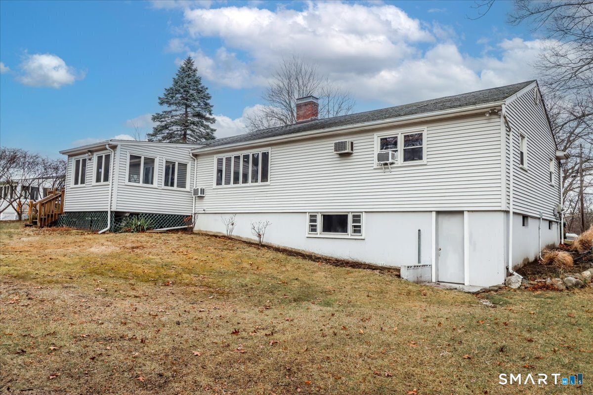 7 Mohawk Circle Danbury CT 06811