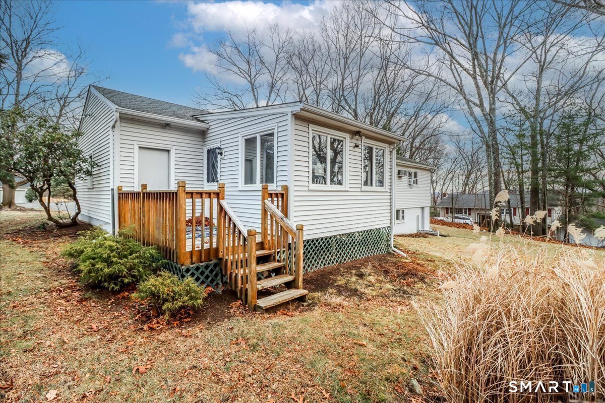 7 Mohawk Circle Danbury CT 06811