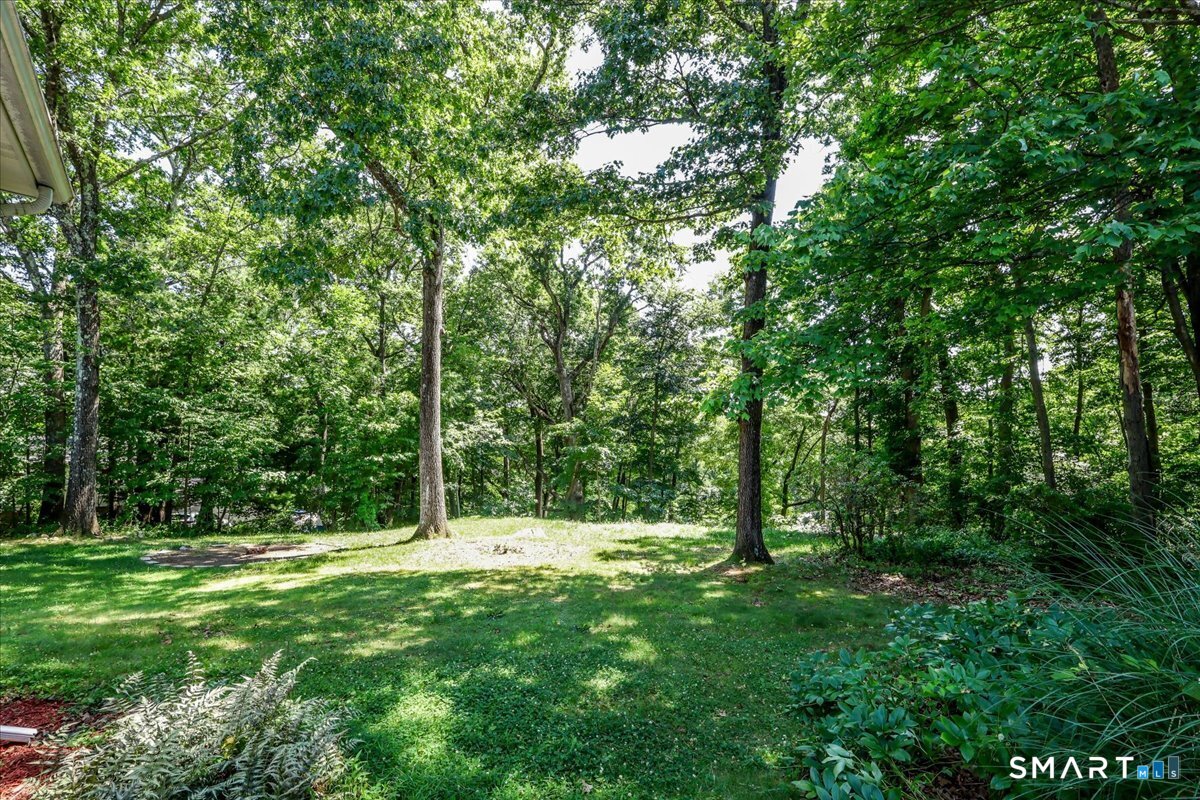 7 Mohawk Circle Danbury CT 06811