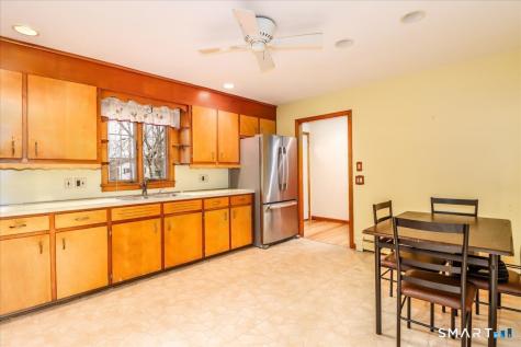 7 Mohawk Circle Danbury CT 06811