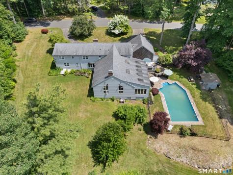 7 Nod Brook Drive Simsbury CT 06070