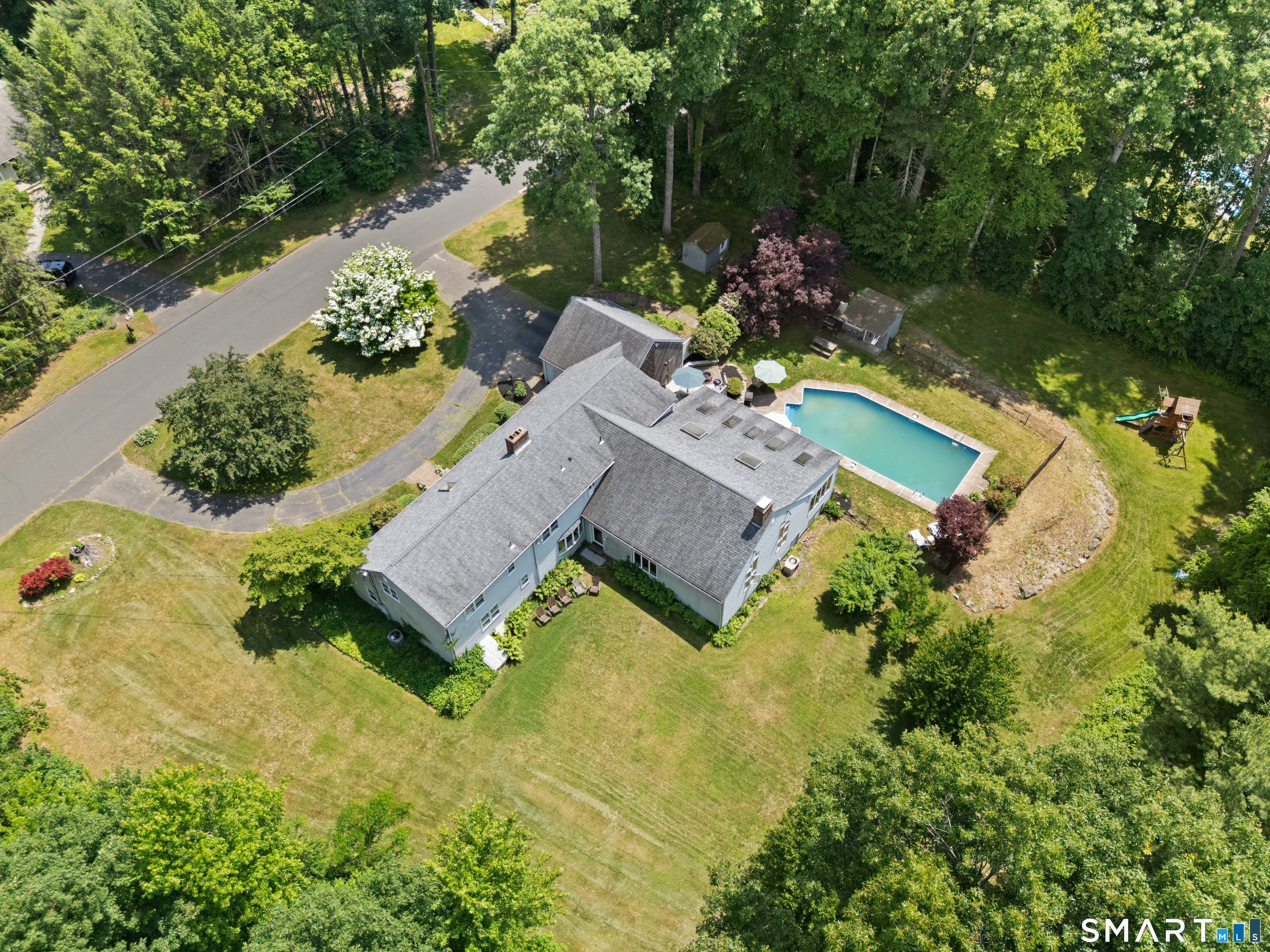 7 Nod Brook Drive Simsbury CT 06070