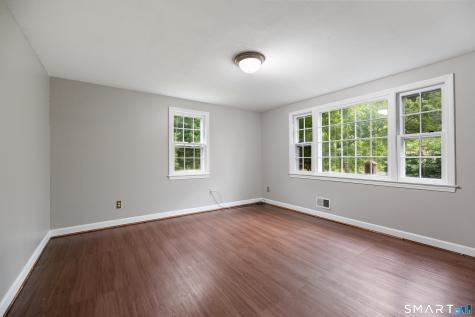 7 Nod Brook Drive Simsbury CT 06070