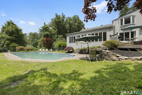 7 Nod Brook Drive Simsbury CT 06070