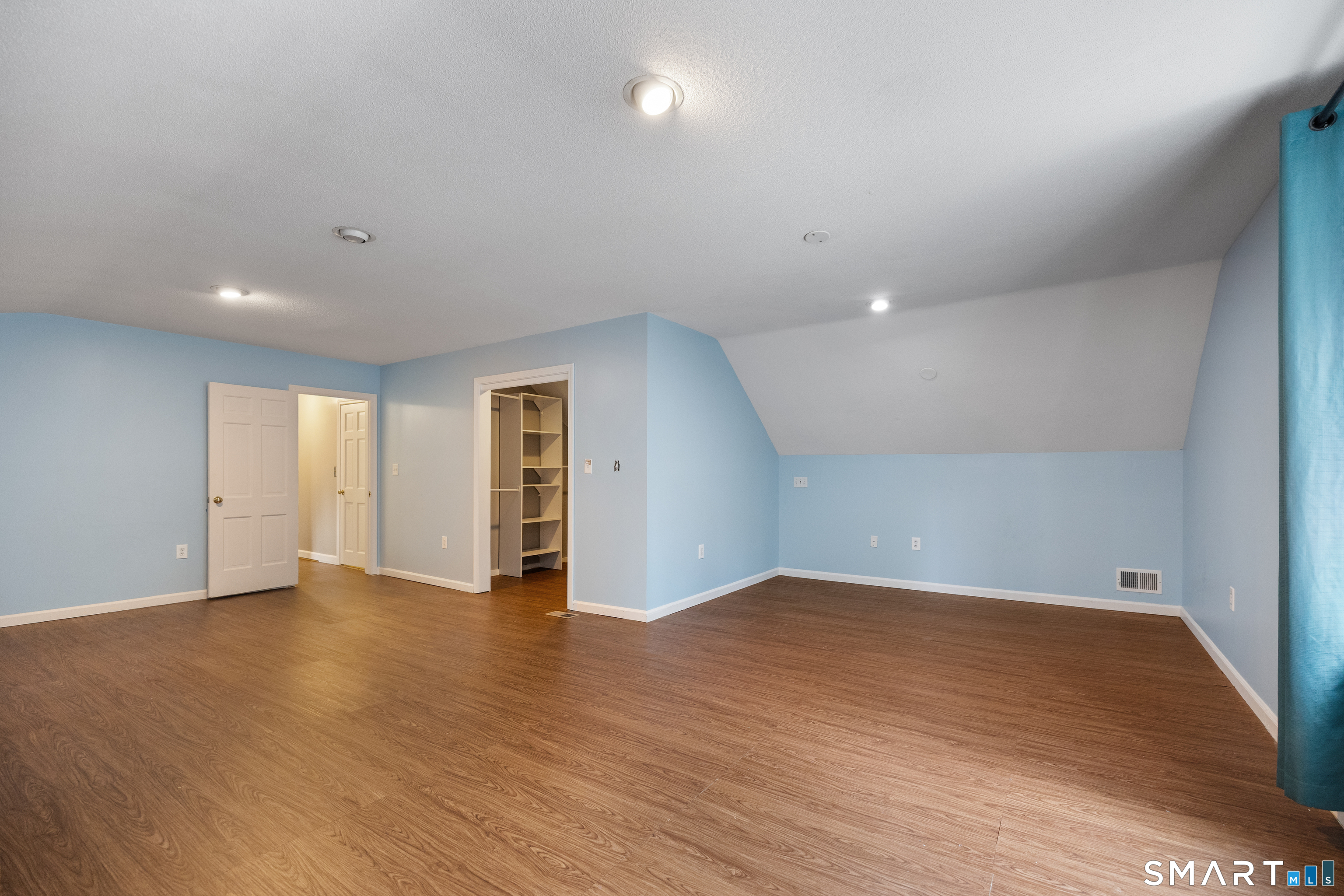 7 Nod Brook Drive Simsbury CT 06070