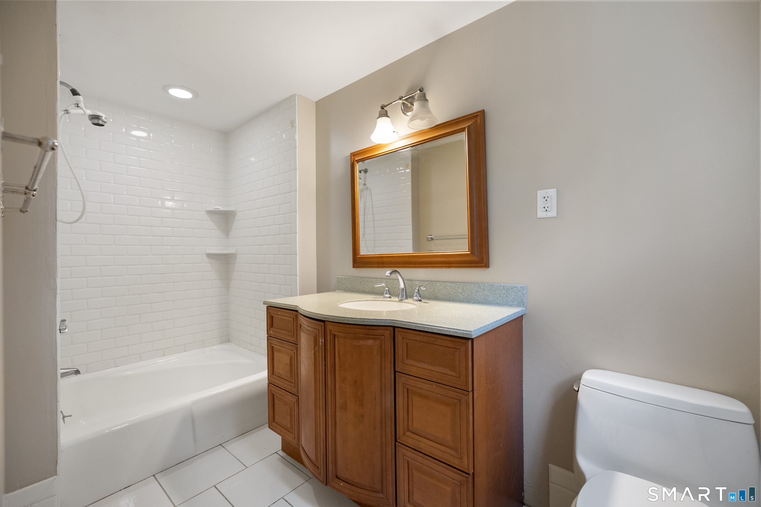 7 Nod Brook Drive Simsbury CT 06070