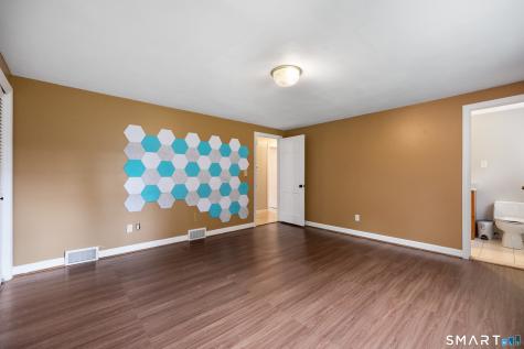 7 Nod Brook Drive Simsbury CT 06070
