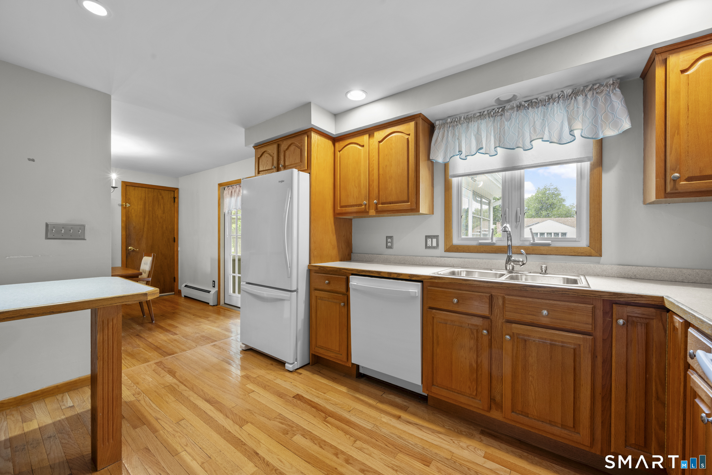 124 Appletree Drive East Hartford CT 06118