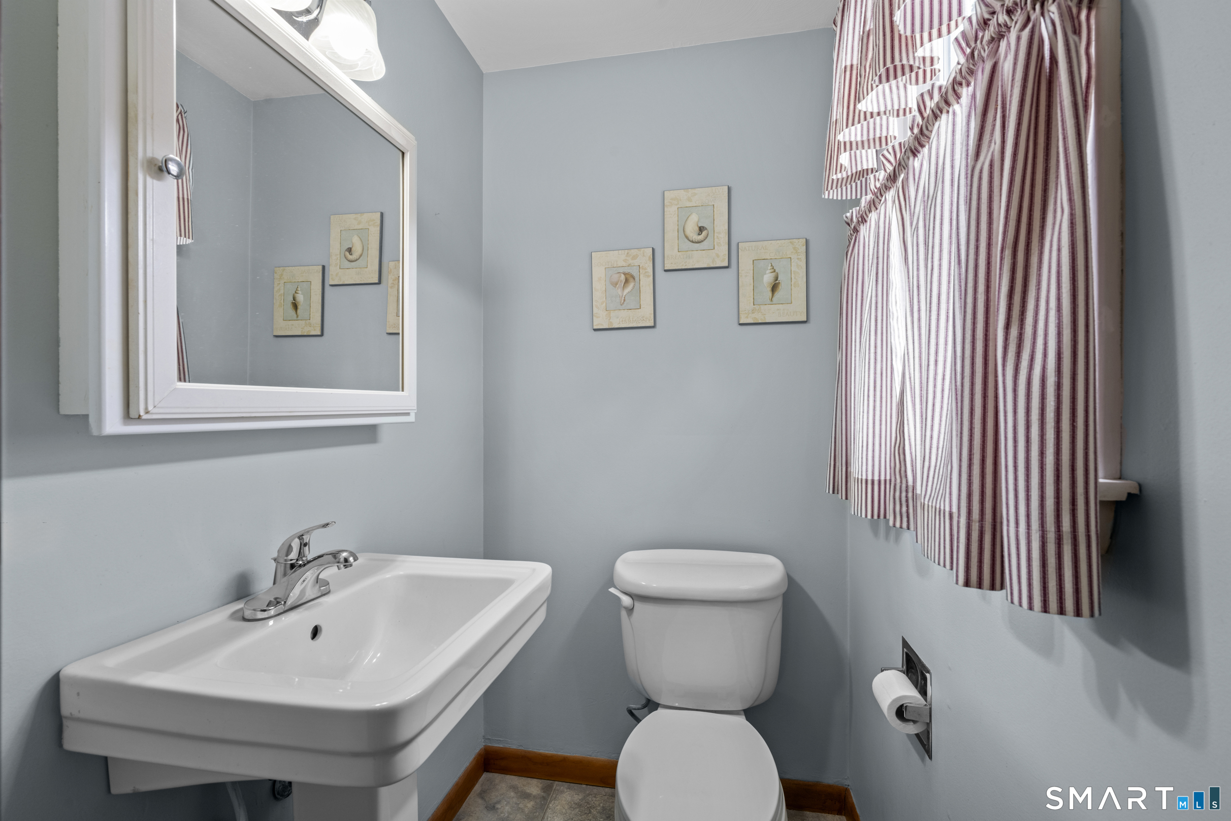 124 Appletree Drive East Hartford CT 06118
