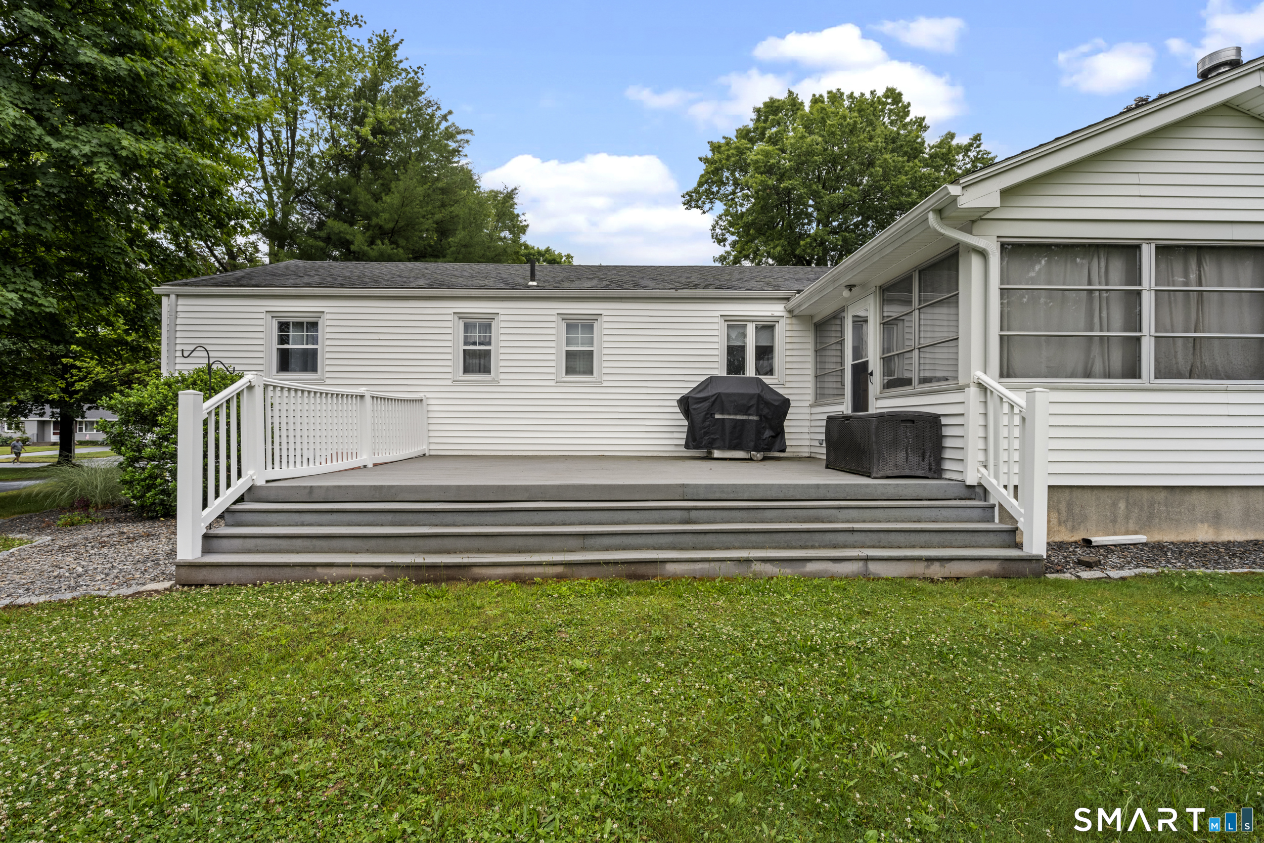 124 Appletree Drive East Hartford CT 06118