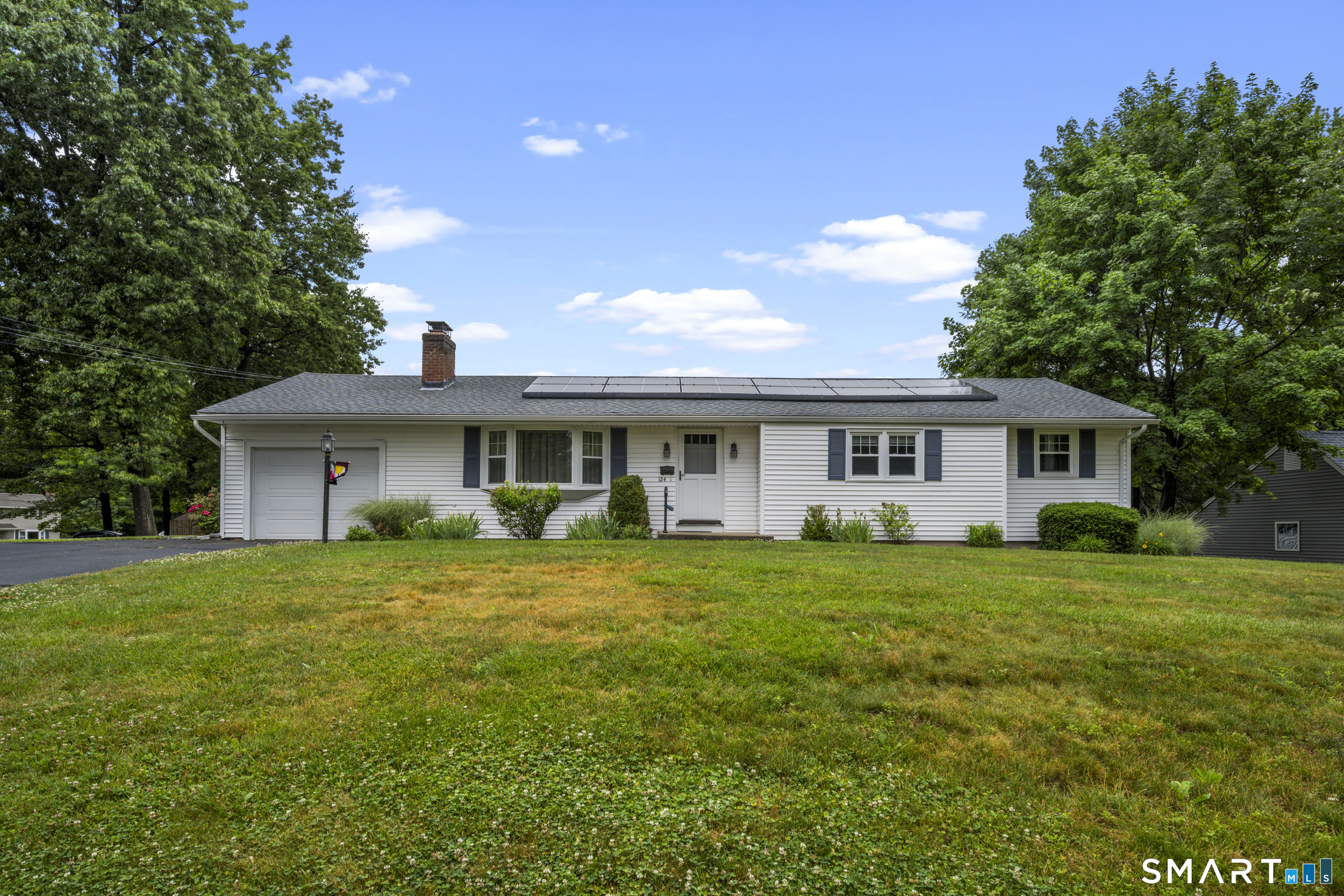 124 Appletree Drive East Hartford CT 06118