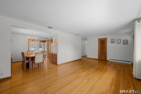 124 Appletree Drive East Hartford CT 06118