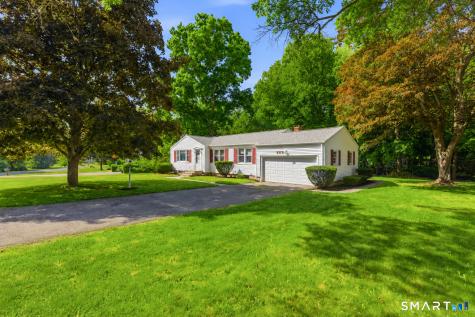 852 Brookside Drive Orange CT 06477