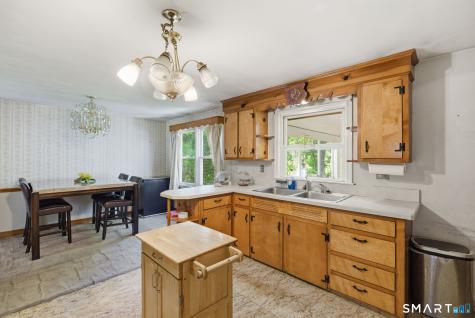 852 Brookside Drive Orange CT 06477