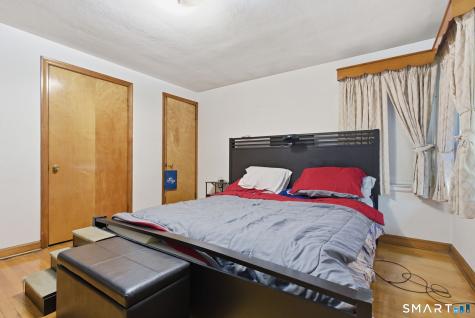 852 Brookside Drive Orange CT 06477