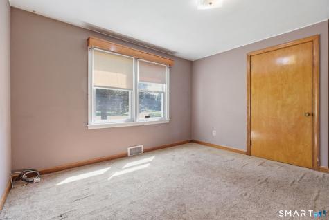 852 Brookside Drive Orange CT 06477