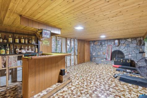 852 Brookside Drive Orange CT 06477