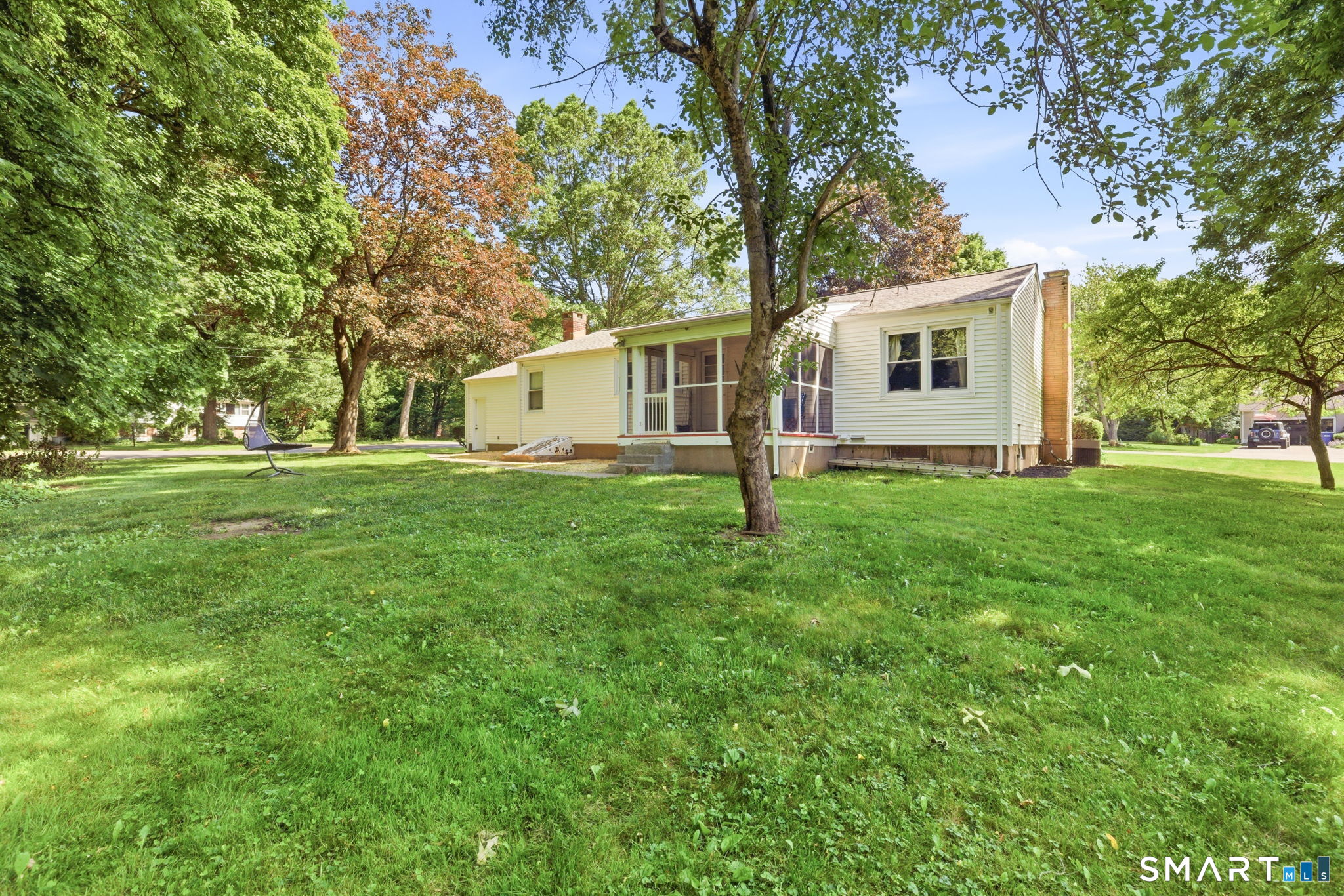 852 Brookside Drive Orange CT 06477