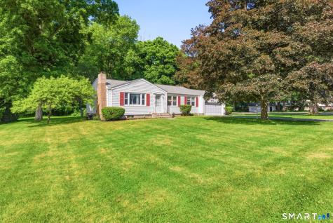 852 Brookside Drive Orange CT 06477