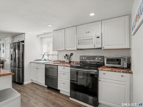 216 Broadway Milford CT 06460