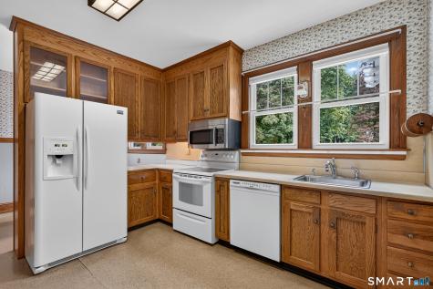 9 Tolland Stage Road Tolland CT 06084