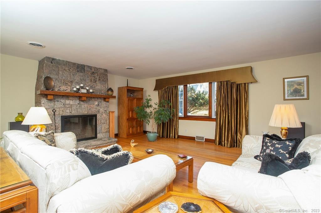 262 West Cedar Street Norwalk CT 06854