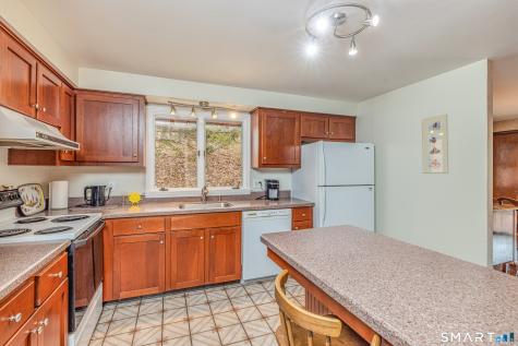 48 Sawmill Brook Lane Mansfield CT 06250