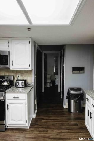 18 Hickory Lane New Fairfield CT 06812