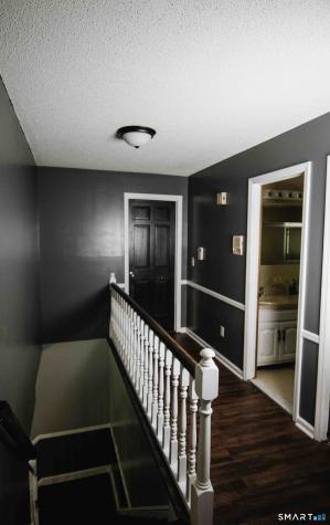 18 Hickory Lane New Fairfield CT 06812