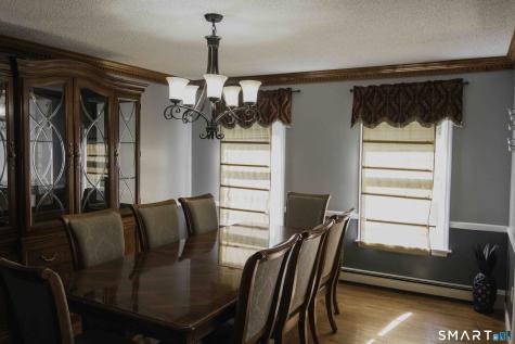 18 Hickory Lane New Fairfield CT 06812