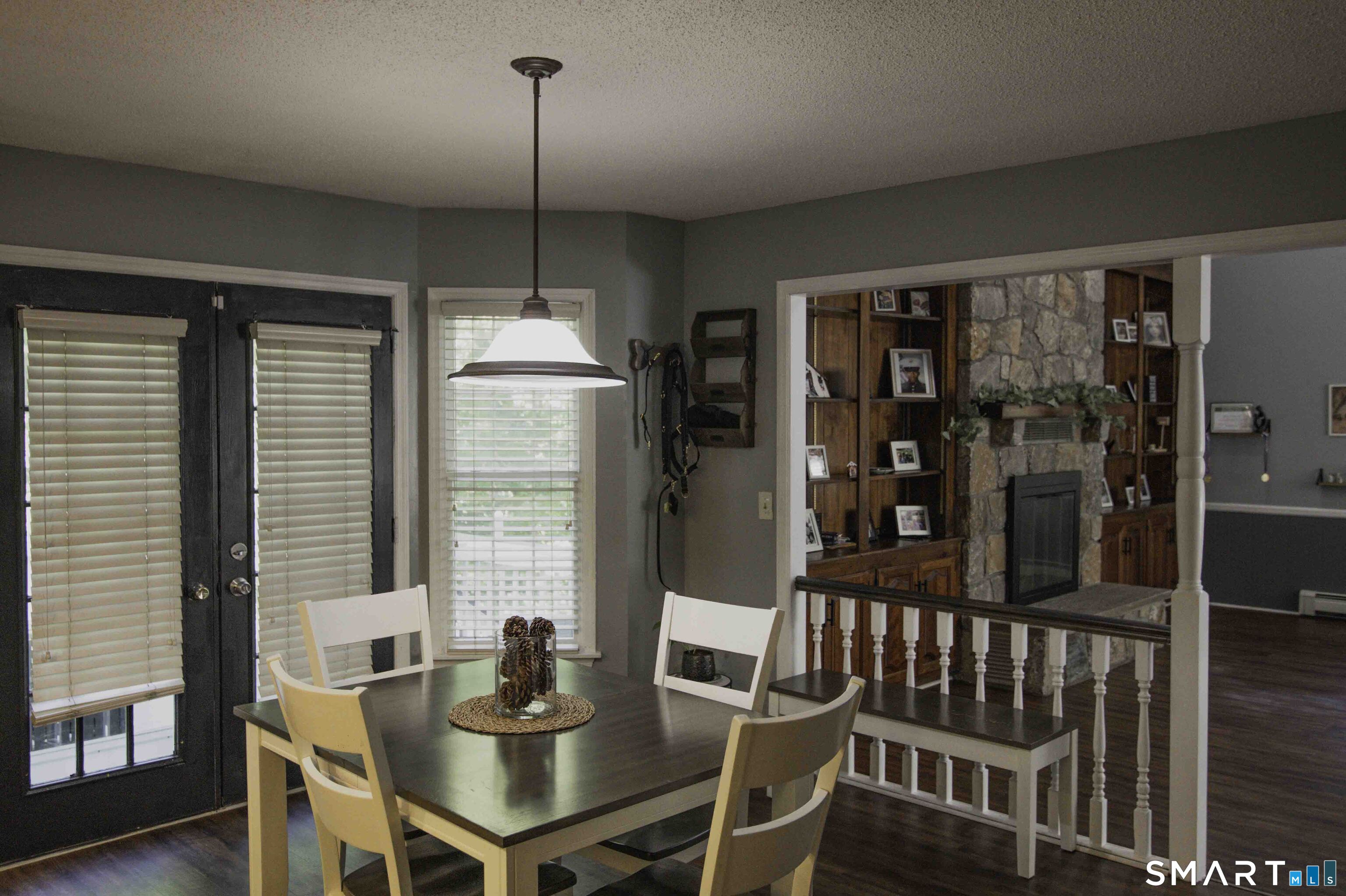18 Hickory Lane New Fairfield CT 06812