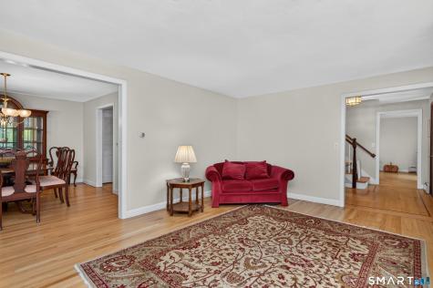 6 Hemlock Lane Avon CT 06001