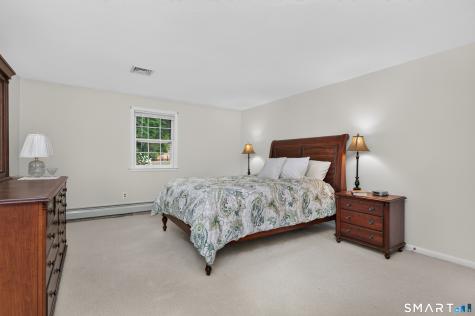 6 Hemlock Lane Avon CT 06001