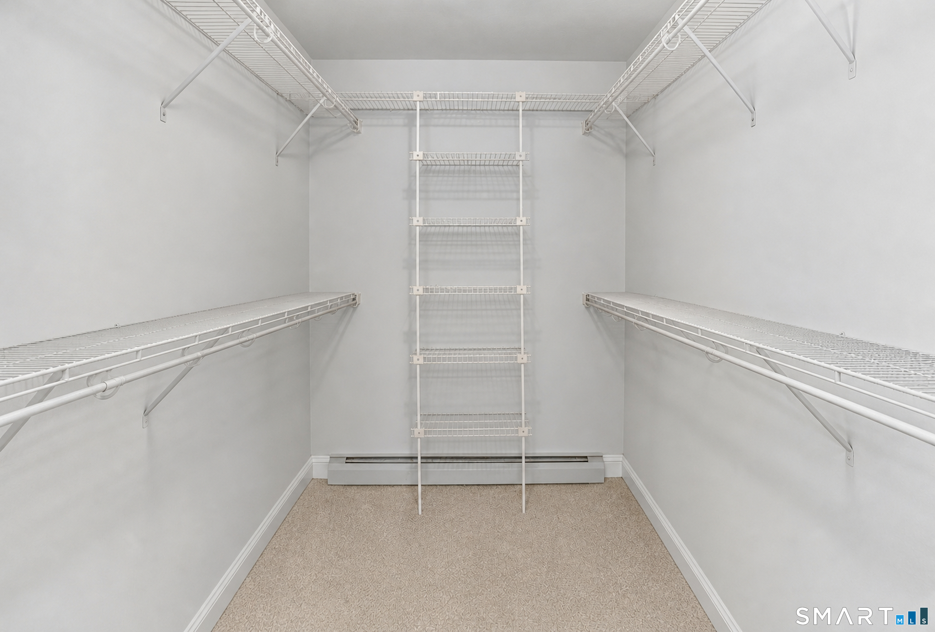 6 Hemlock Lane Avon CT 06001