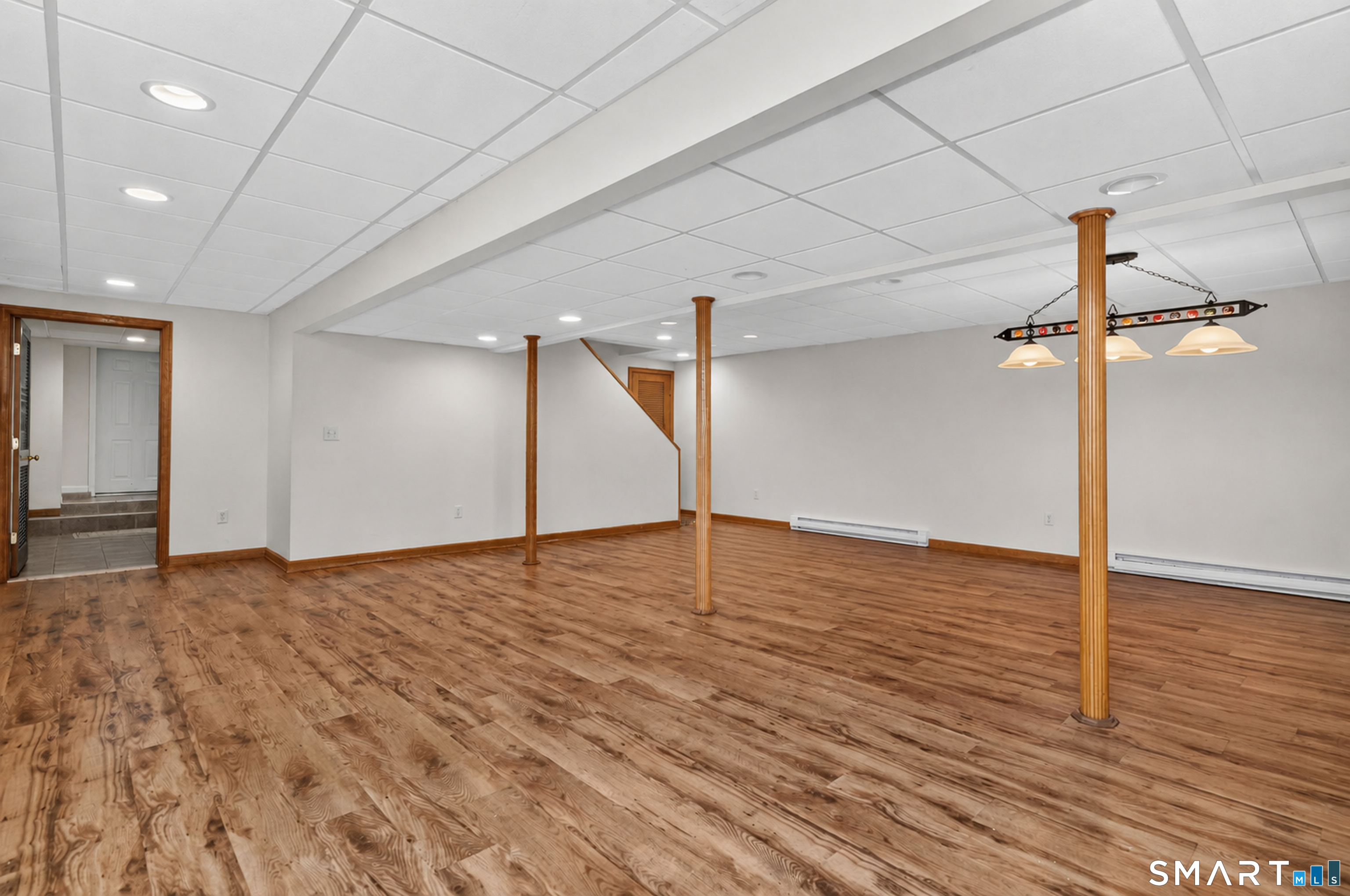 6 Hemlock Lane Avon CT 06001