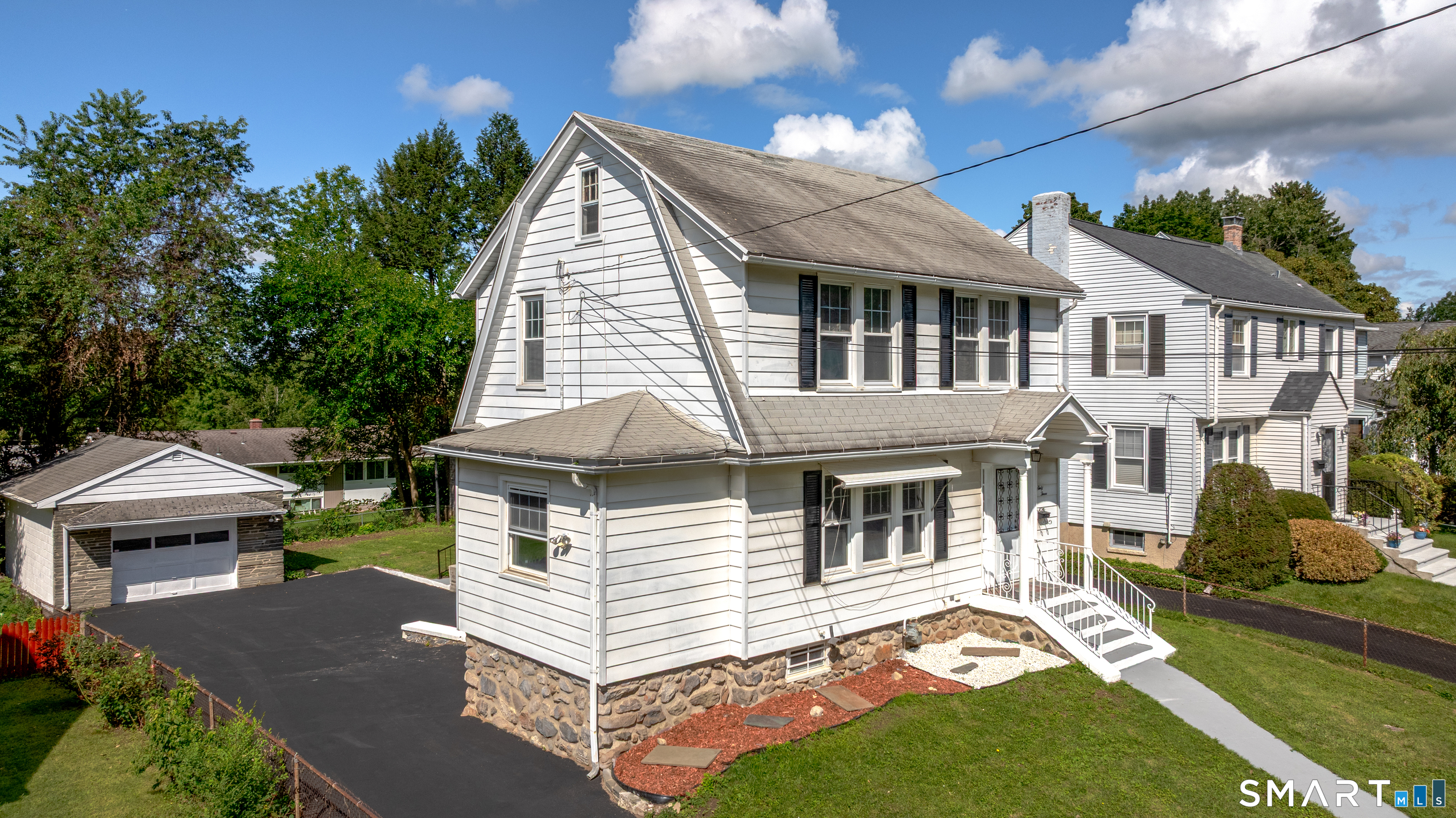 63 Robert Street Waterbury CT 06710