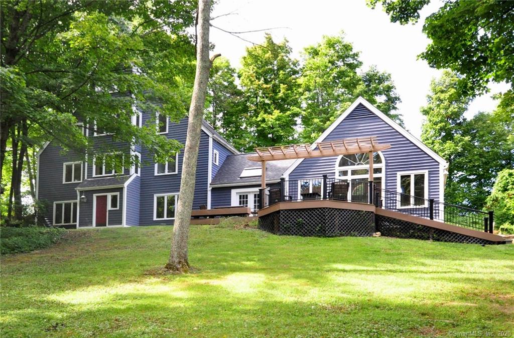 16 Tanglewood Drive Canton CT 06019