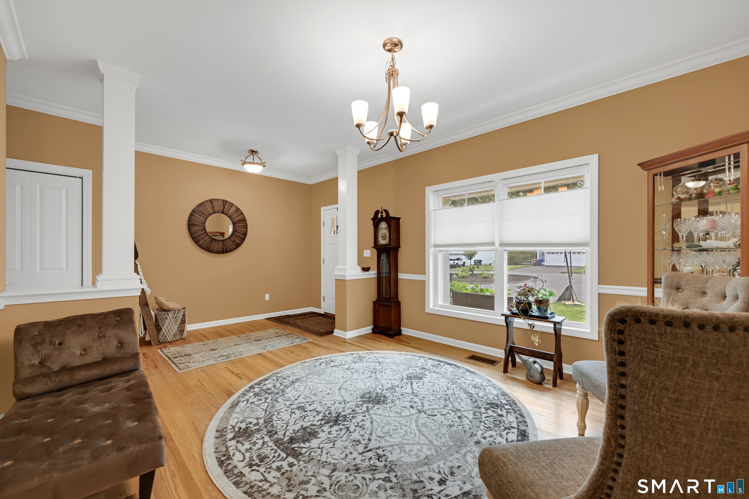 46 Old Oak Court Southington CT 06489