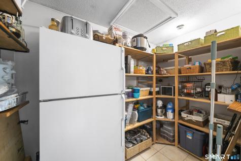 22 Cleveland Street Enfield CT 06082