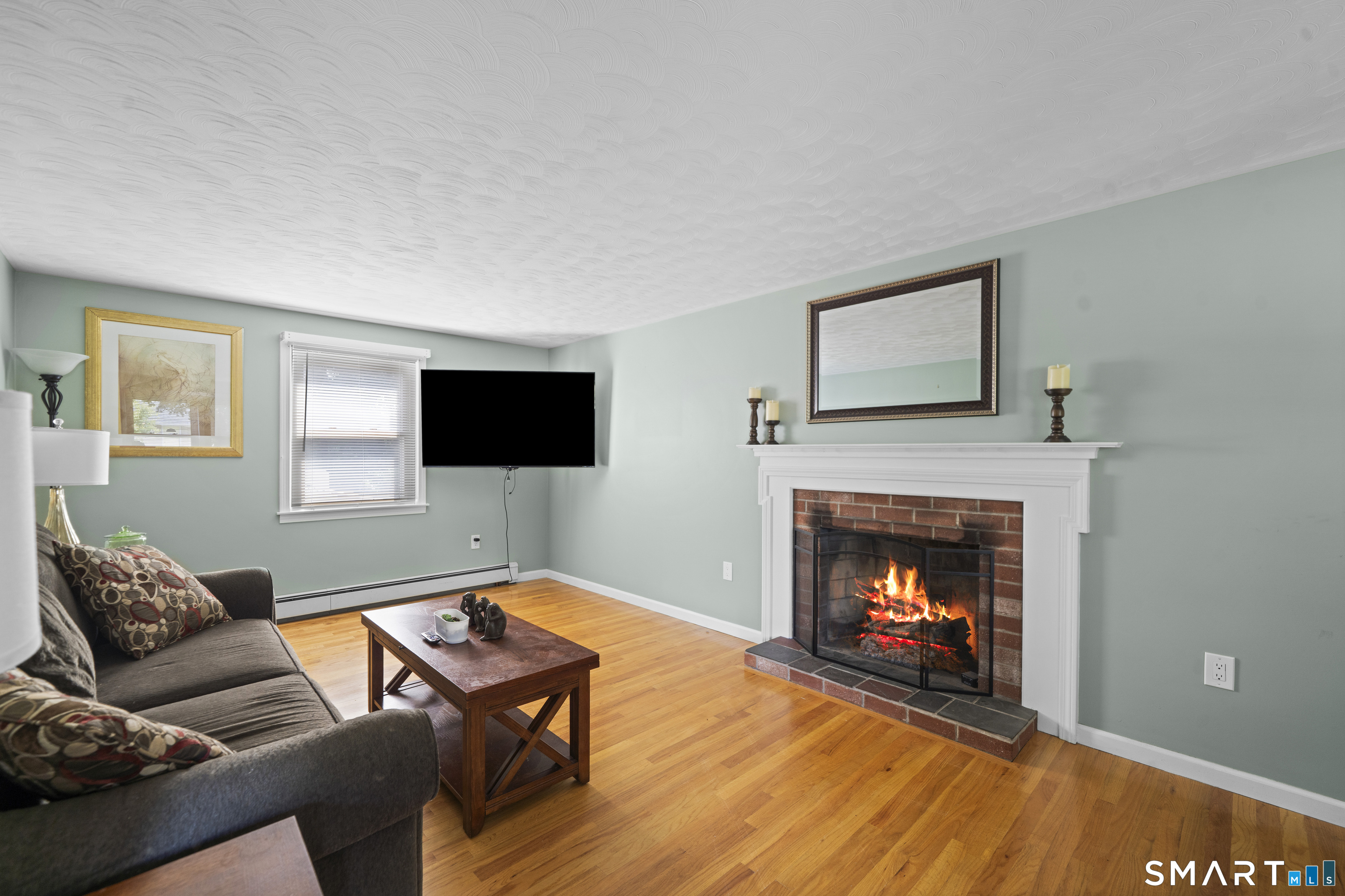 22 Cleveland Street Enfield CT 06082