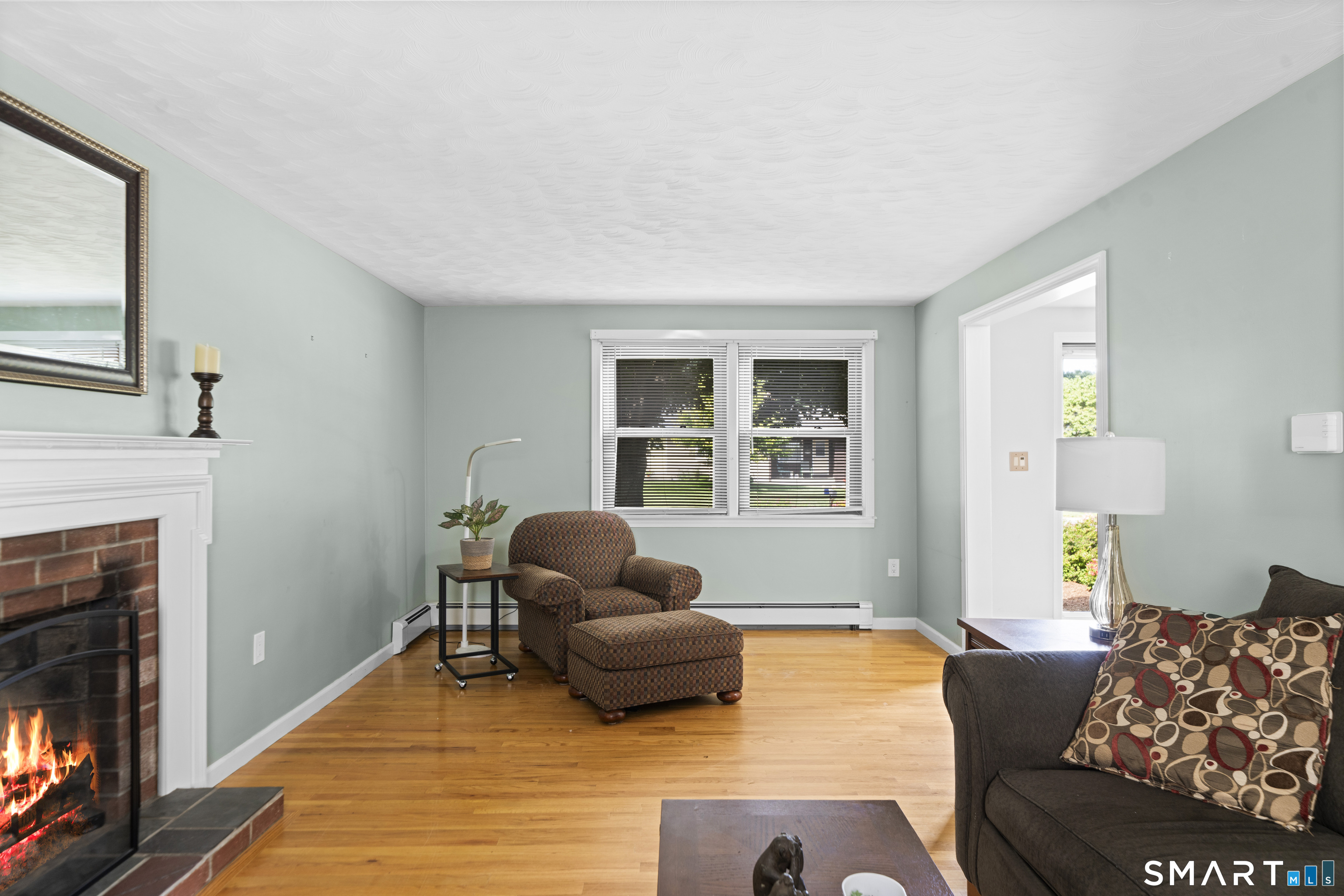 22 Cleveland Street Enfield CT 06082