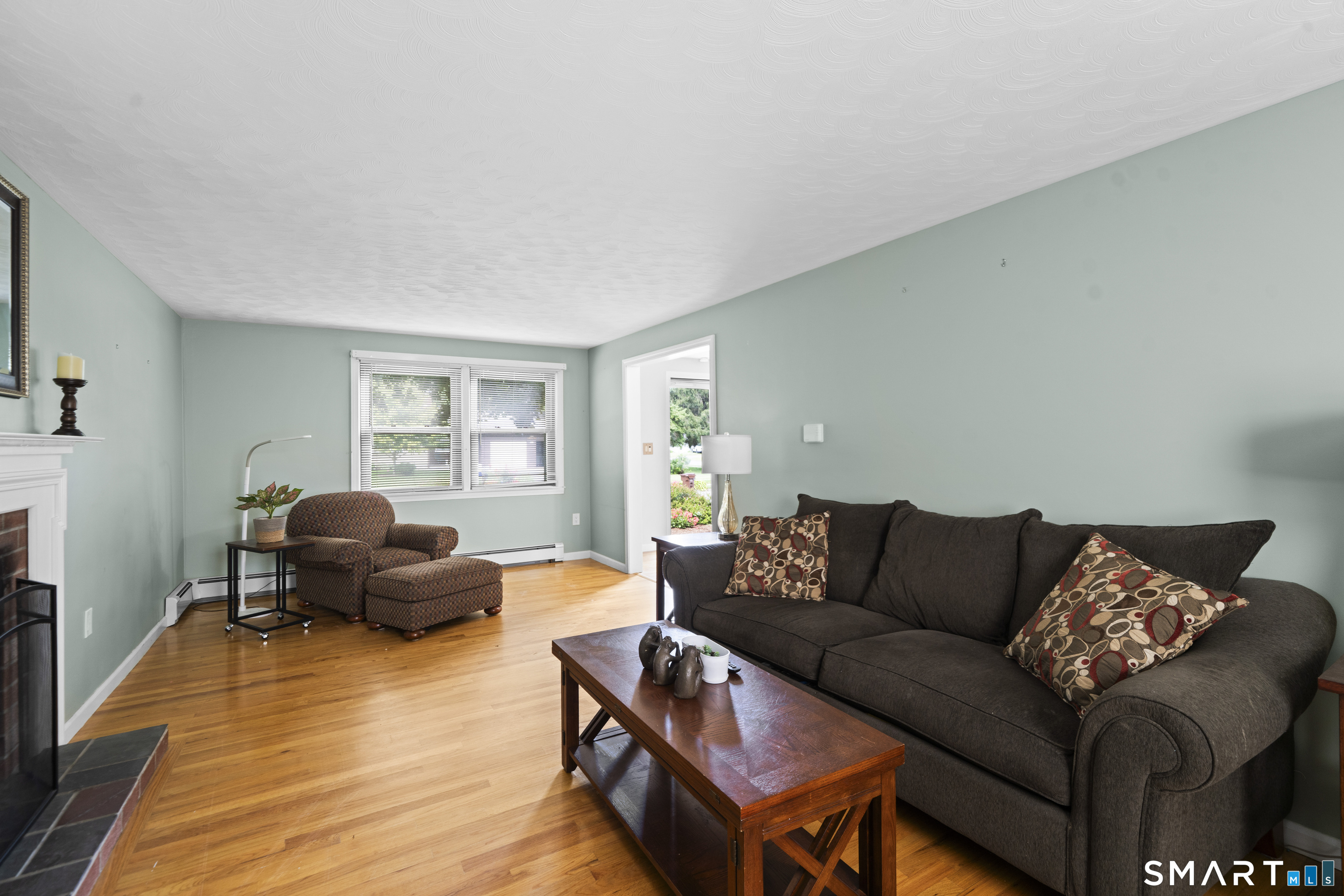 22 Cleveland Street Enfield CT 06082