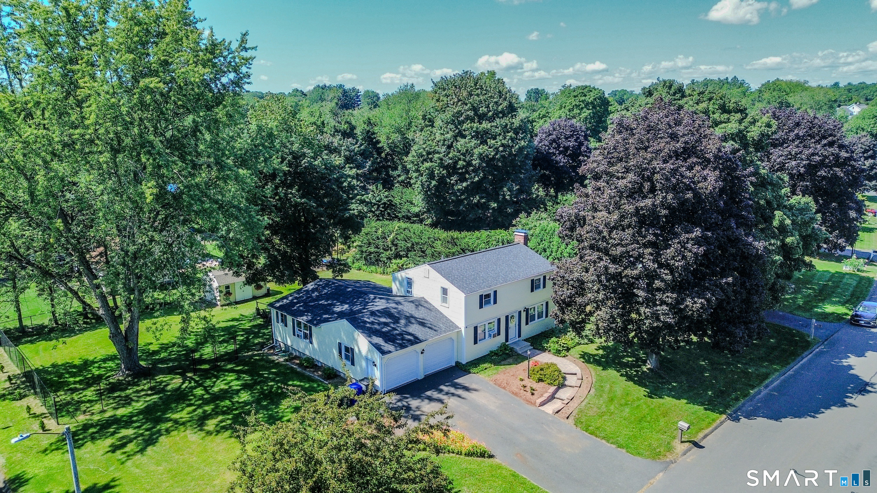 22 Cleveland Street Enfield CT 06082